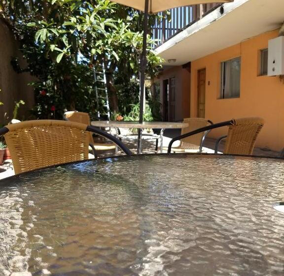 مسافرخانه Piezas Con Baño Privado Economicas