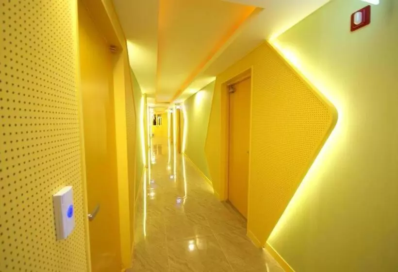 Ava Hotel Changwon