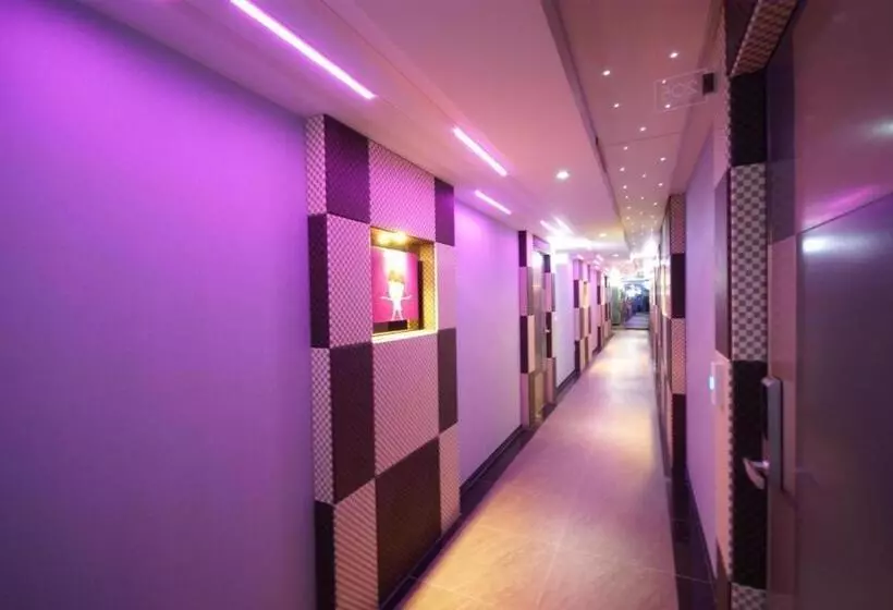 Ava Hotel Changwon