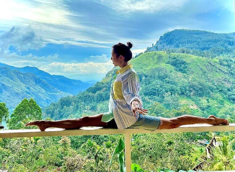 Hotell Ella Hide View