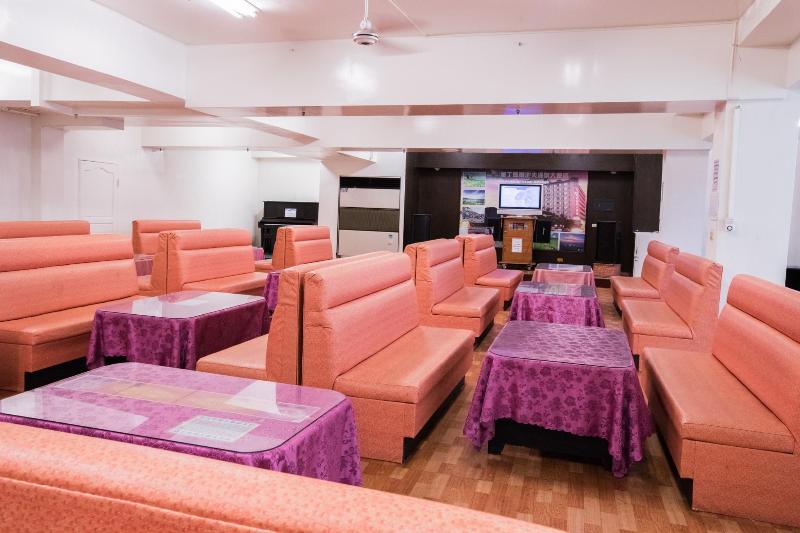 هتل Kenting Maldives Hot Spring