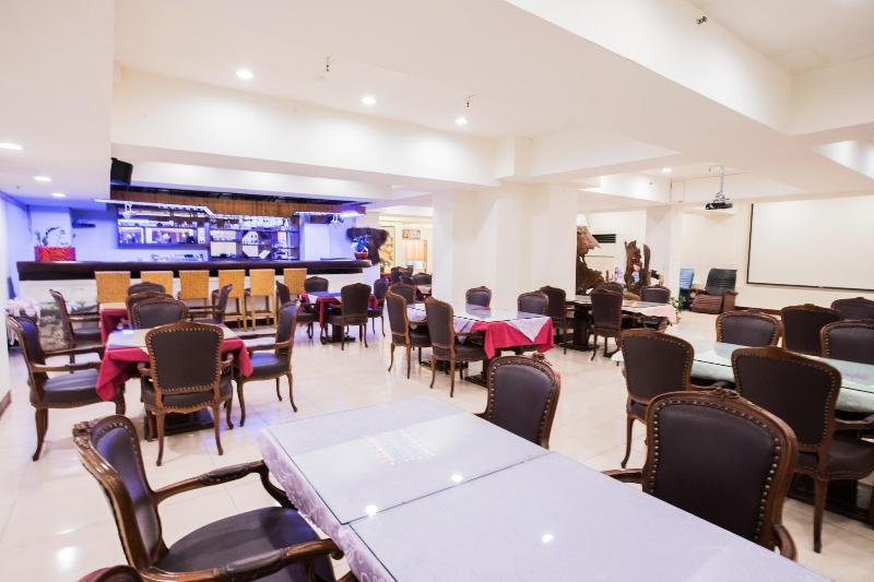 هتل Kenting Maldives Hot Spring