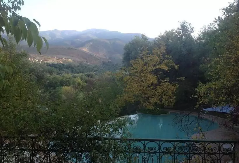هتل Maroc Lodge Atlas Mountain Retreat