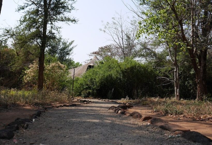 هتل Munga Eco Lodge