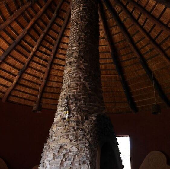 هتل Munga Eco Lodge