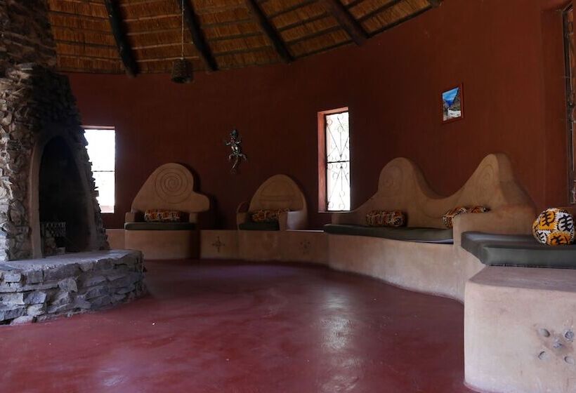 هتل Munga Eco Lodge