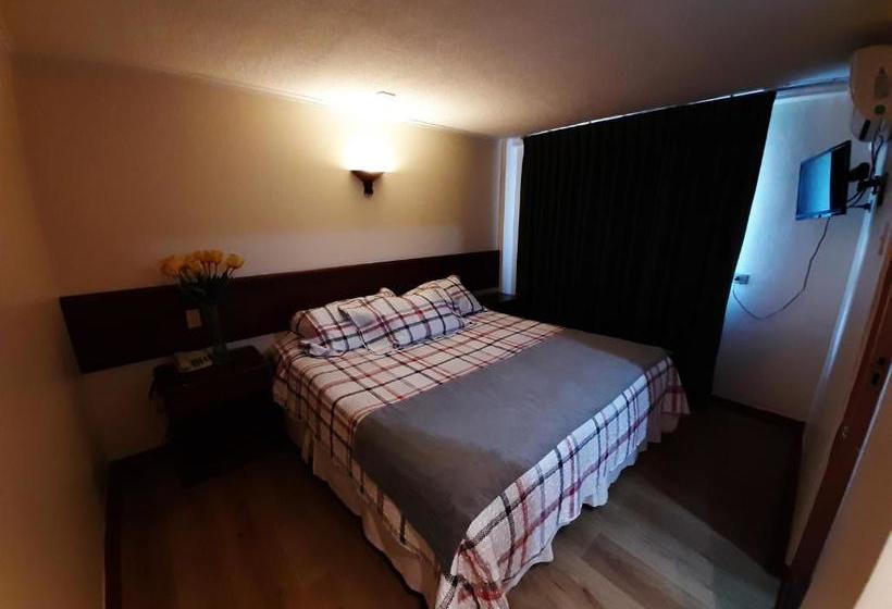 Nativo Hotel Y Cafeteria