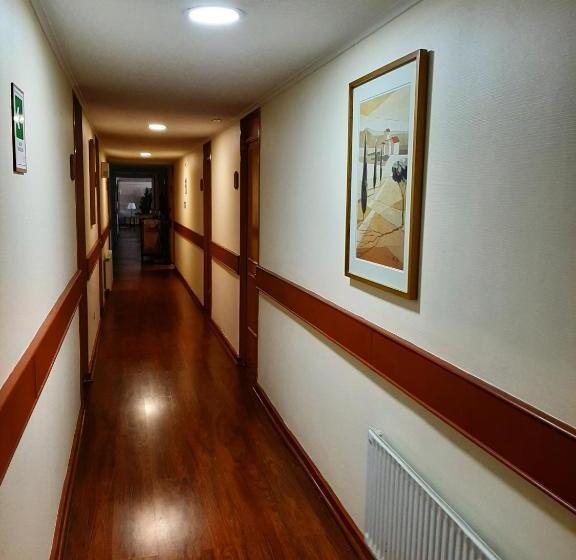 Nativo Hotel Y Cafeteria