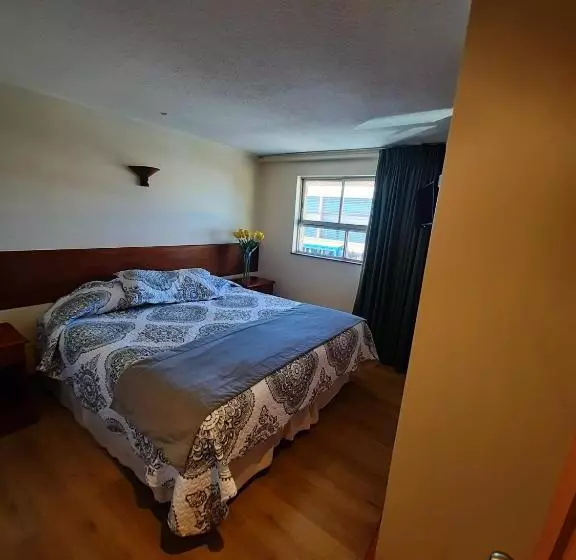 Nativo Hotel Y Cafeteria