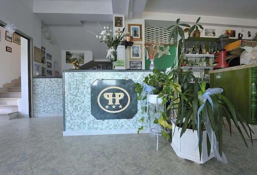 Отель Piccolo Paradiso