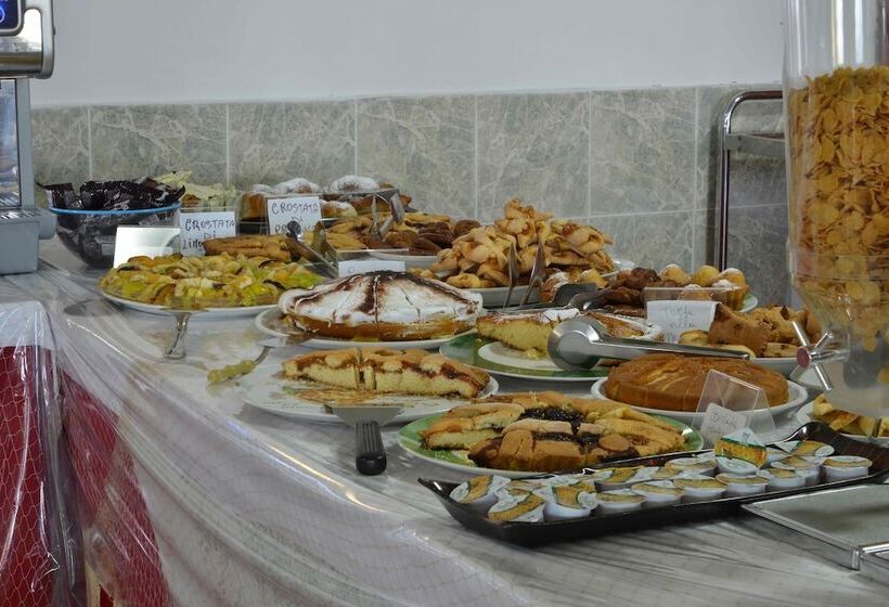 Отель Piccolo Paradiso