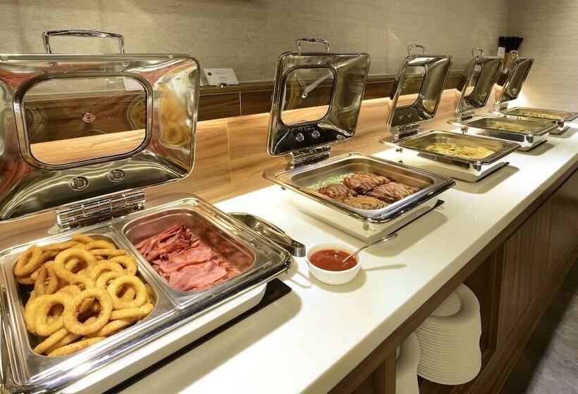 O2 Hotel Taipei Main Station