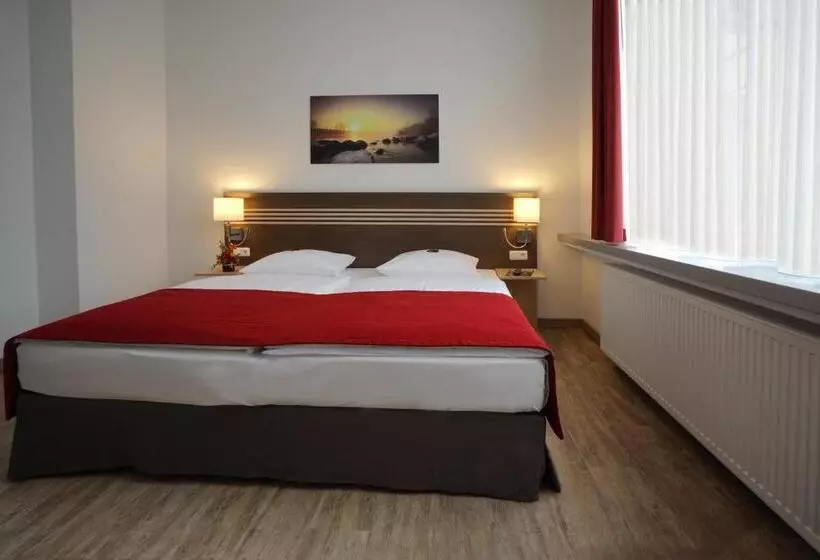 ホテル Ruhr Inn