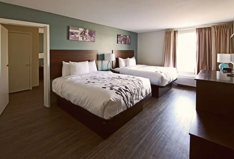 Hotelli Sleep Inn & Suites