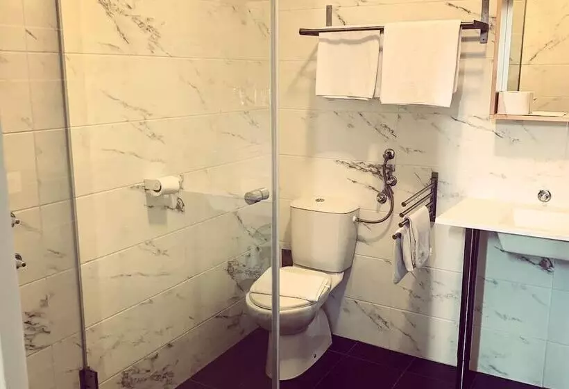 Hotelli Villa Laurel