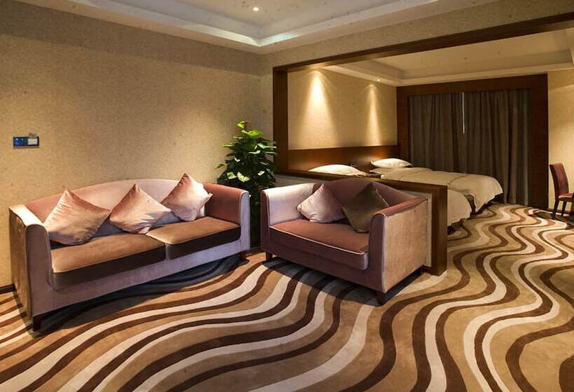 Pengke Ingenious Hotel Oct Harbor