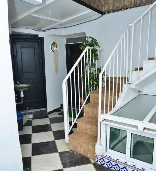 Pensão Dar Rif Kebdani