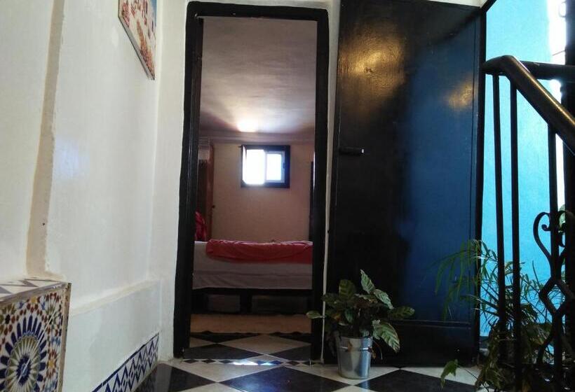 Pensão Dar Rif Kebdani