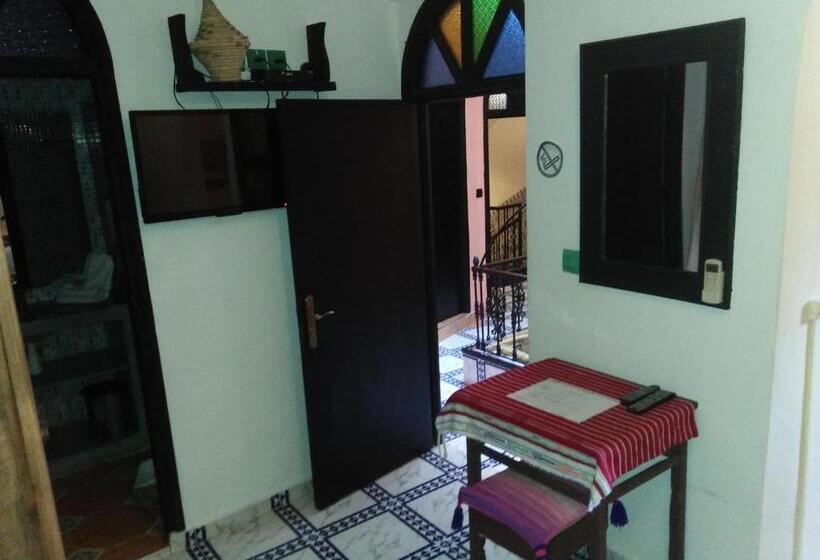 Pensão Dar Rif Kebdani