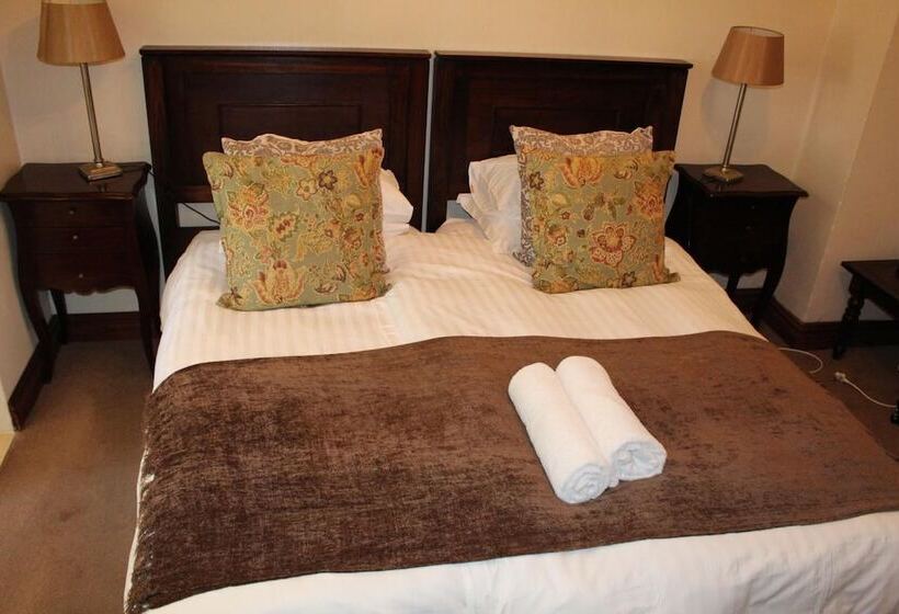 פנסיון Kearsney Manor