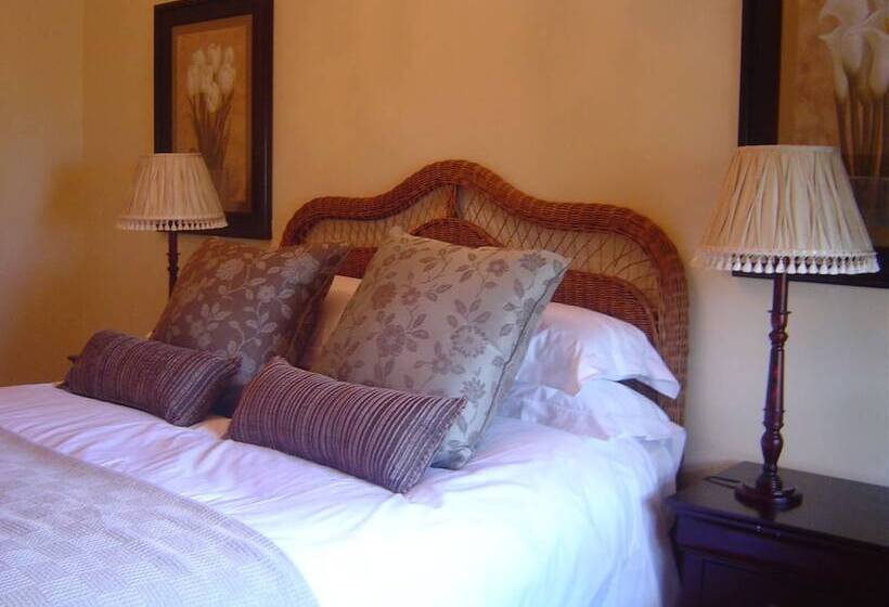 פנסיון Kearsney Manor