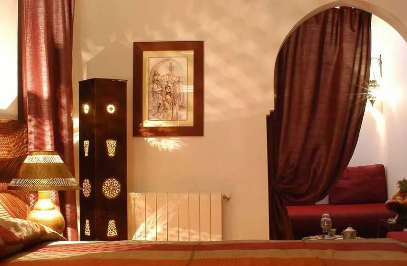 ریاض Tigmi Kenza
