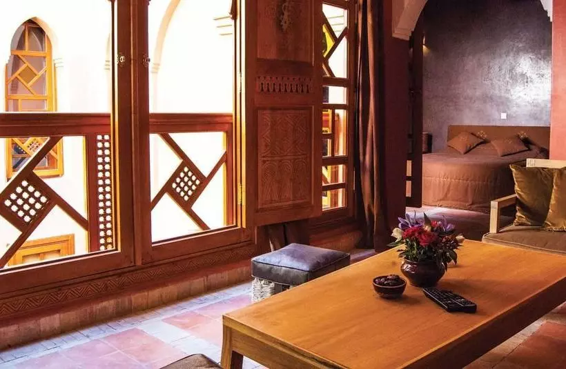 ریاض Tigmi Kenza
