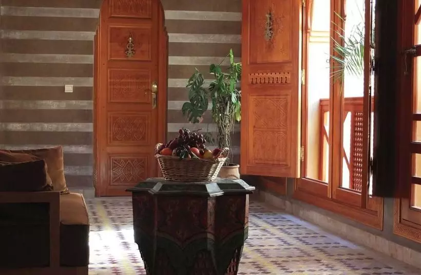 ریاض Tigmi Kenza
