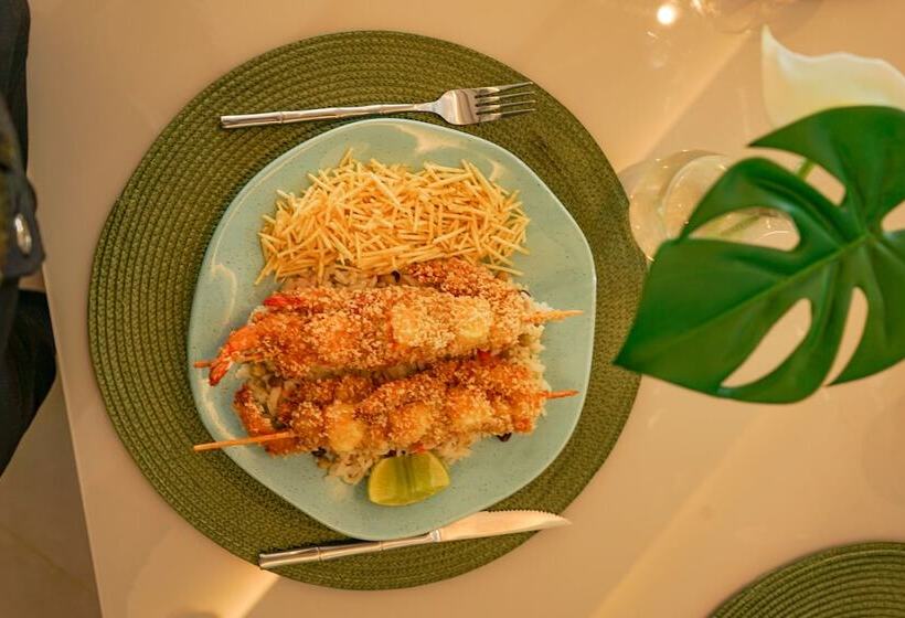 호텔 Mana Beach Experience By Mai