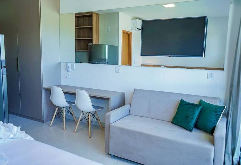 호텔 Mana Beach Experience By Mai