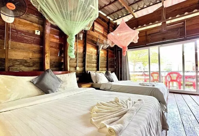 Hotelli The Wind Koh Rong