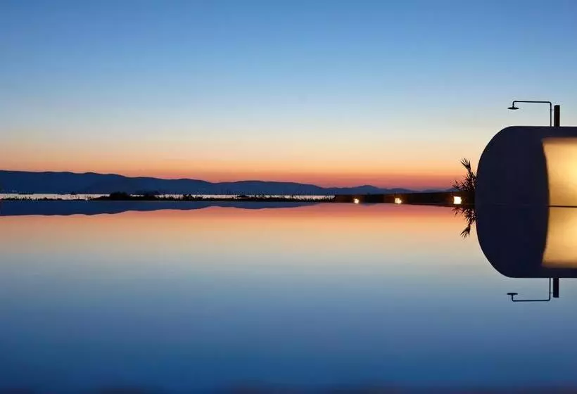 Aqua Breeze Villas Naxos