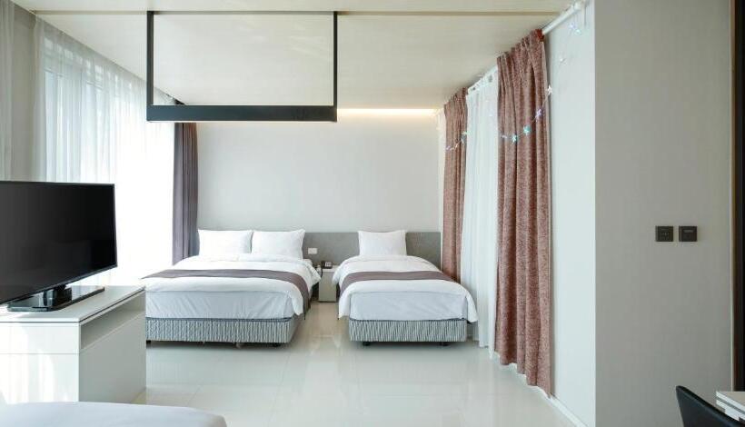 Grand City Hotel Changwon