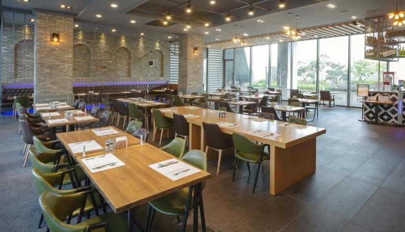 Grand City Hotel Changwon