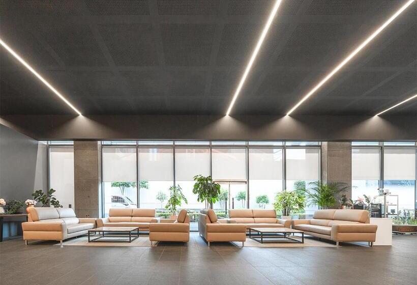 Grand City Hotel Changwon