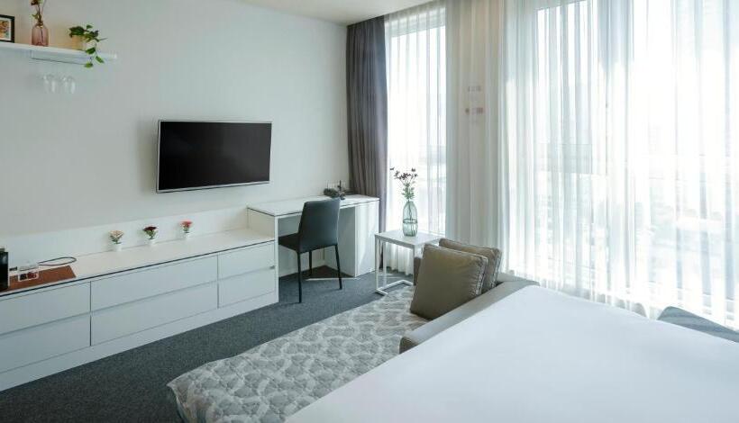 Grand City Hotel Changwon
