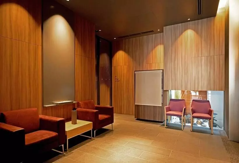 Comfort Inn Fukuoka Tenjin
