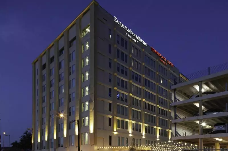 ホテル Fairfield Inn & Suites By Marriott Dallas Downtown