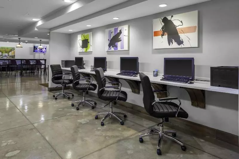 ホテル Fairfield Inn & Suites By Marriott Dallas Downtown