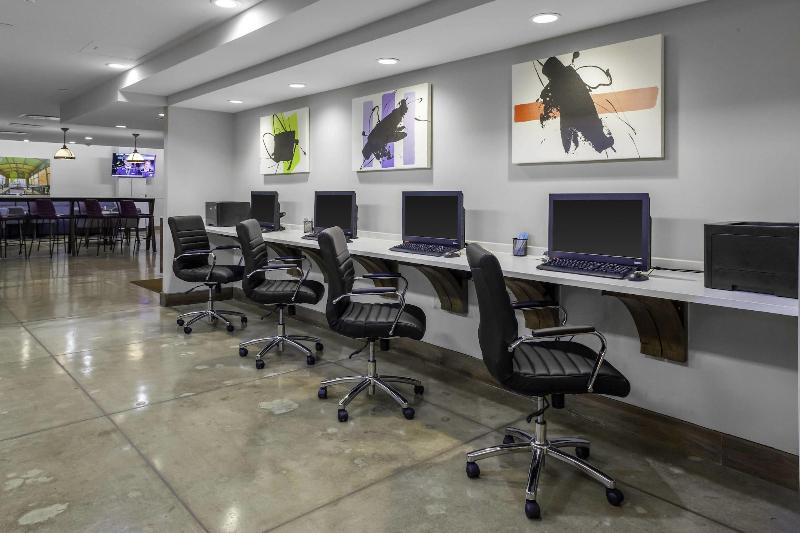 فندق Fairfield Inn & Suites By Marriott Dallas Downtown