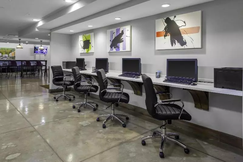 ホテル Fairfield Inn & Suites By Marriott Dallas Downtown