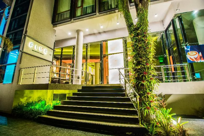 Five Hotel & Residences