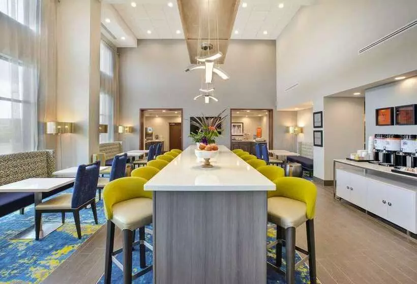 هتل Hampton Inn & Suites Southwest/sioux Falls