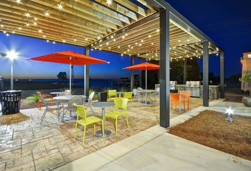 فندق Home2 Suites By Hilton Decatur Ingalls Harbor