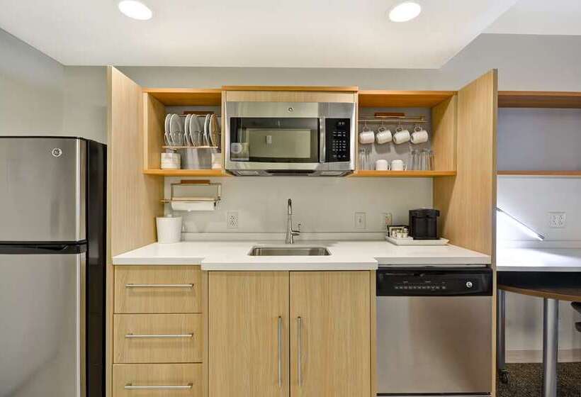 فندق Home2 Suites By Hilton Decatur Ingalls Harbor