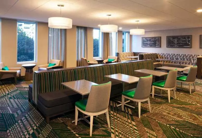 هتل Homewood Suites By Hilton Los Angeles International Airport