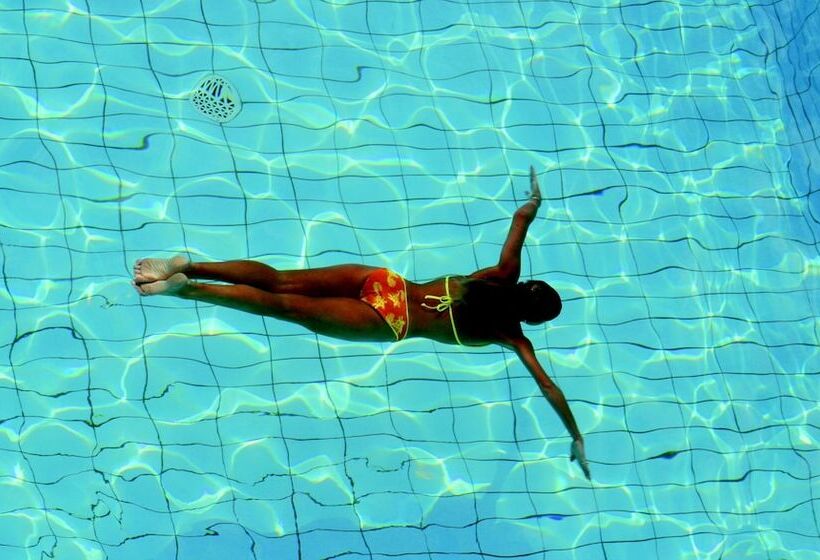 호텔 Lakeside Apartments