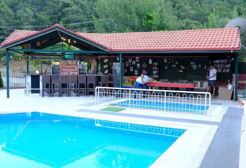 בית מלון כפרי Life Apart