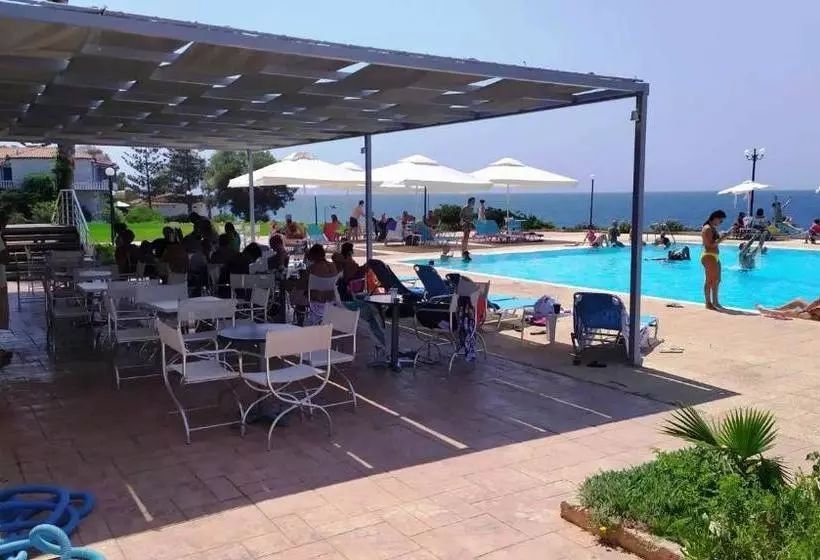 Hôtel Limenari