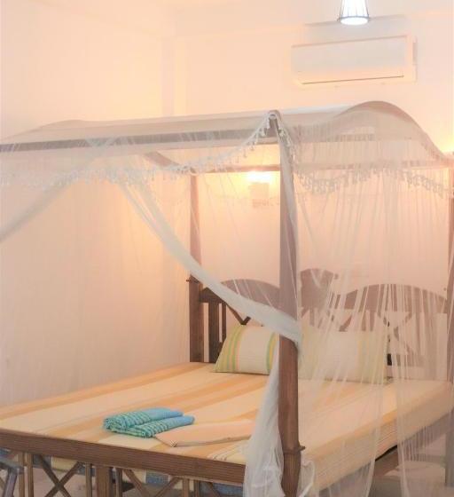 Отель Long Beach Guest House